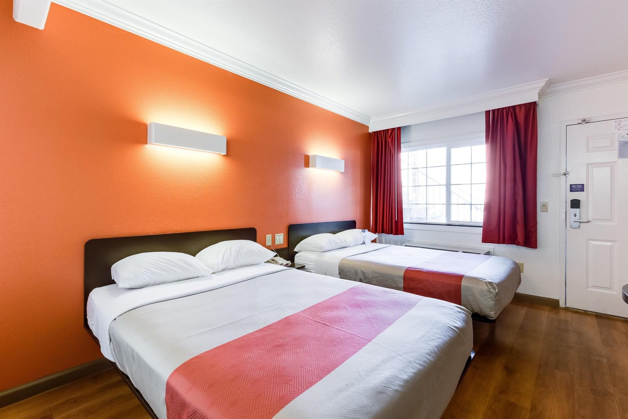 Motel 6-San Jose, Ca - Convention Center Dış mekan fotoğraf