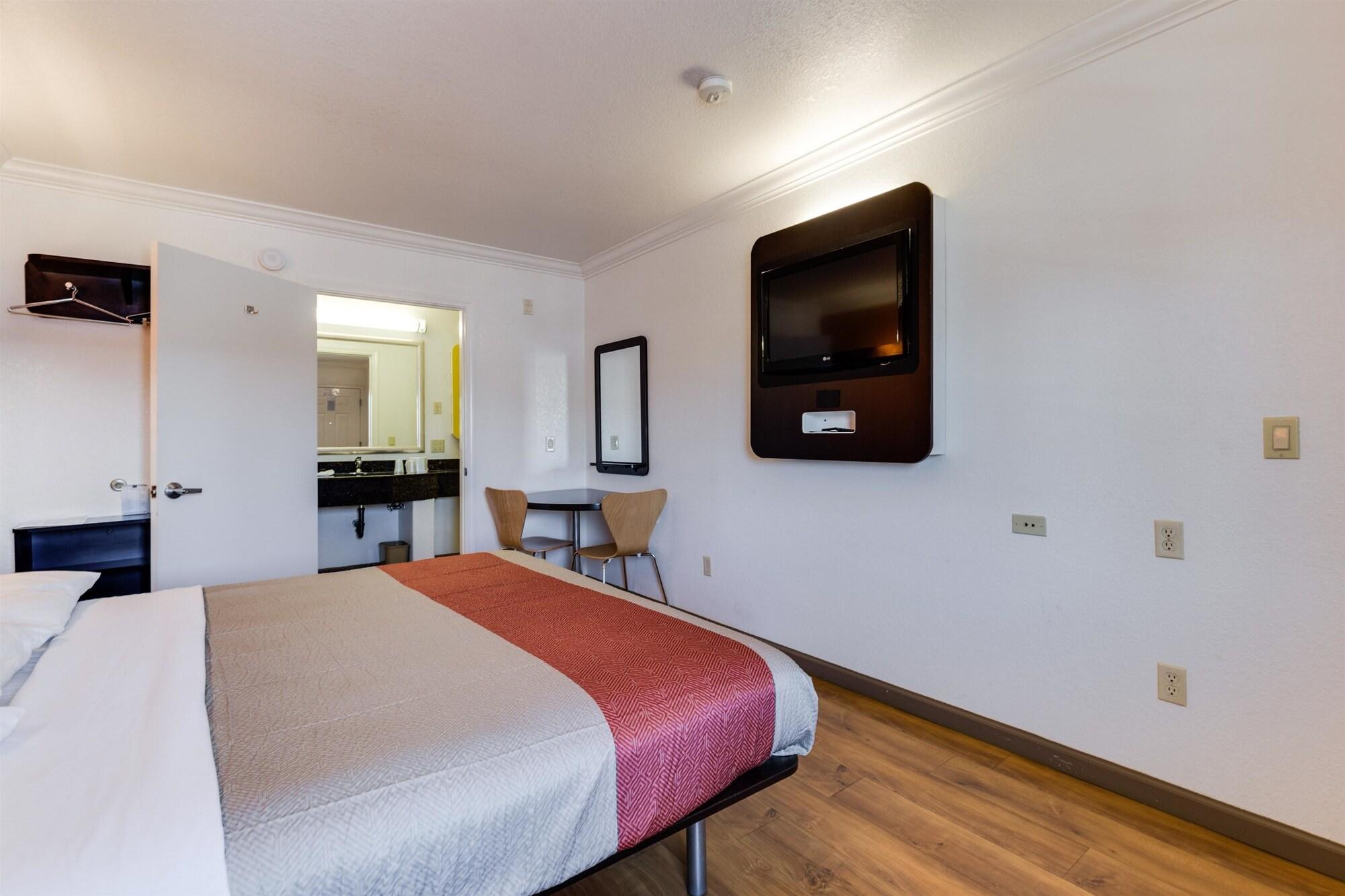 Motel 6-San Jose, Ca - Convention Center Dış mekan fotoğraf