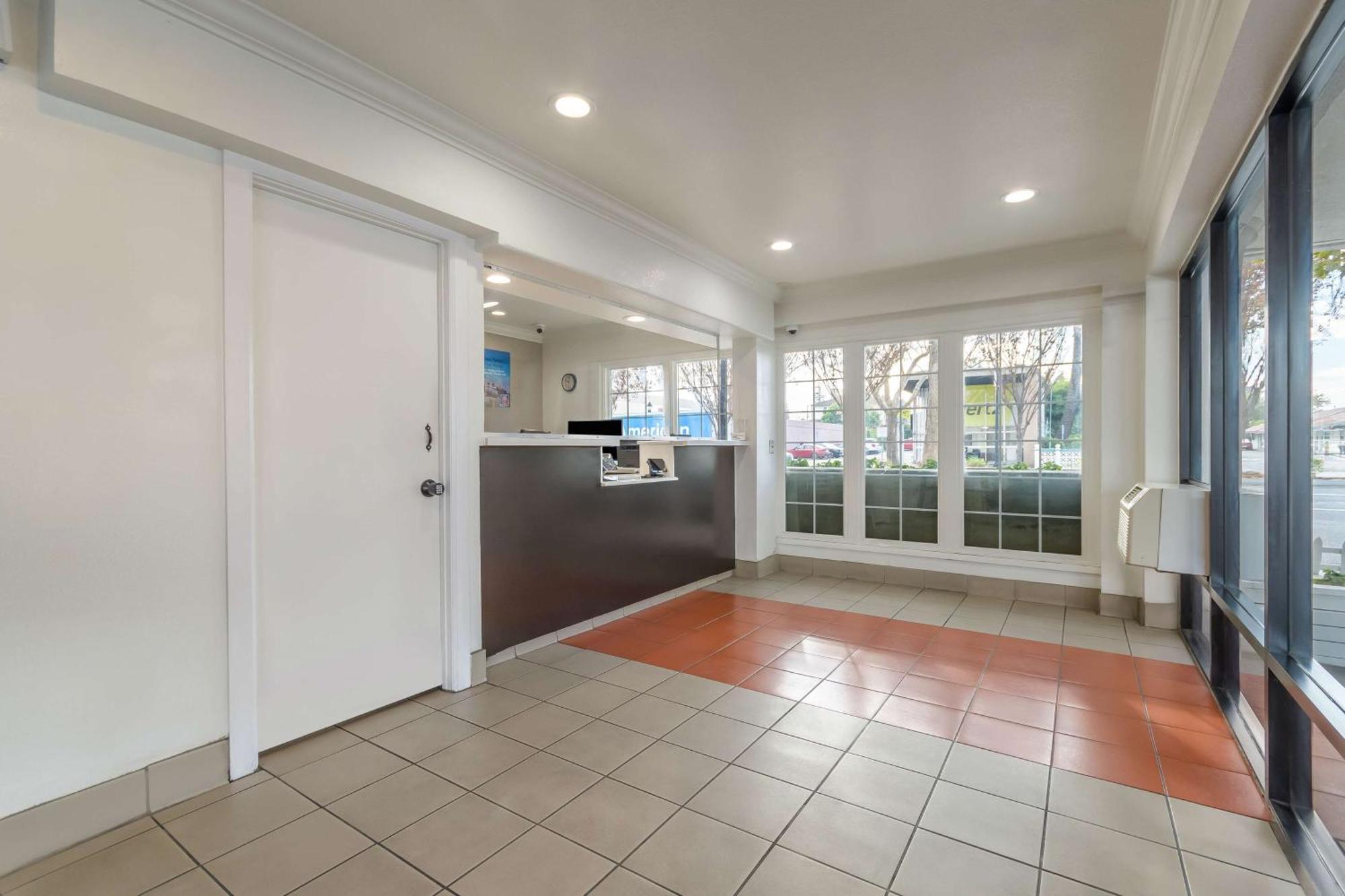 Motel 6-San Jose, Ca - Convention Center Dış mekan fotoğraf