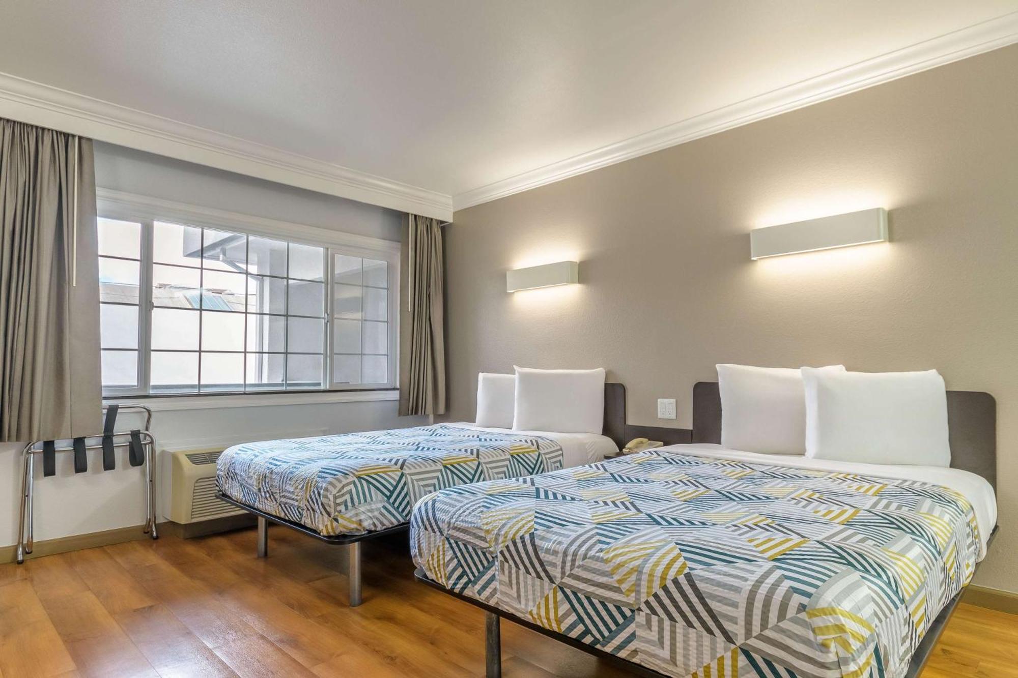 Motel 6-San Jose, Ca - Convention Center Dış mekan fotoğraf