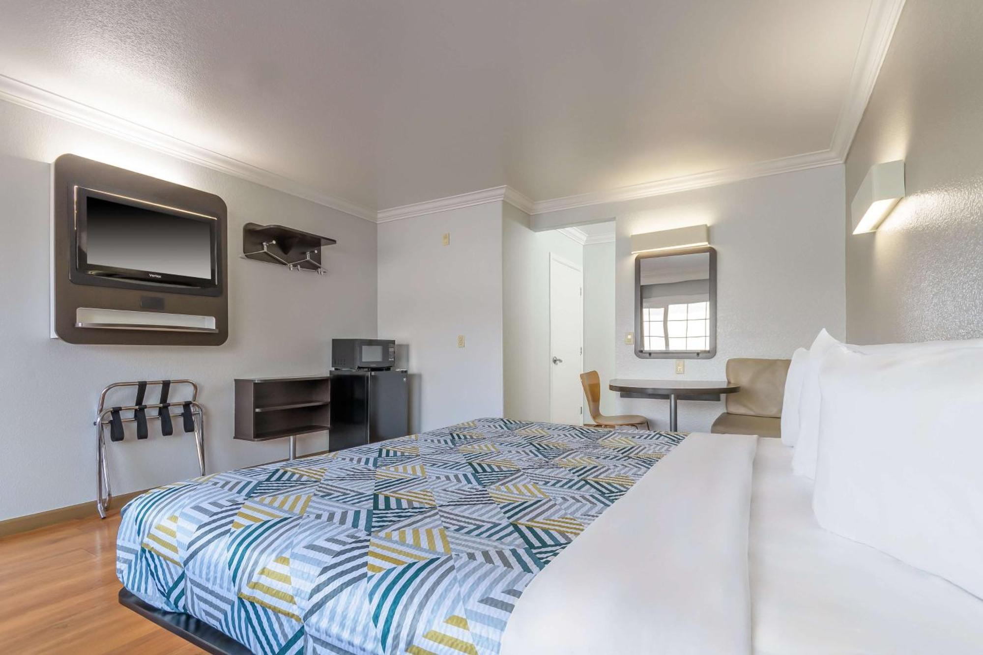 Motel 6-San Jose, Ca - Convention Center Dış mekan fotoğraf