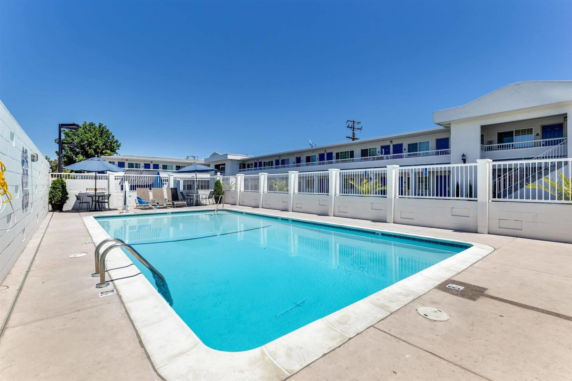 Motel 6-San Jose, Ca - Convention Center Dış mekan fotoğraf